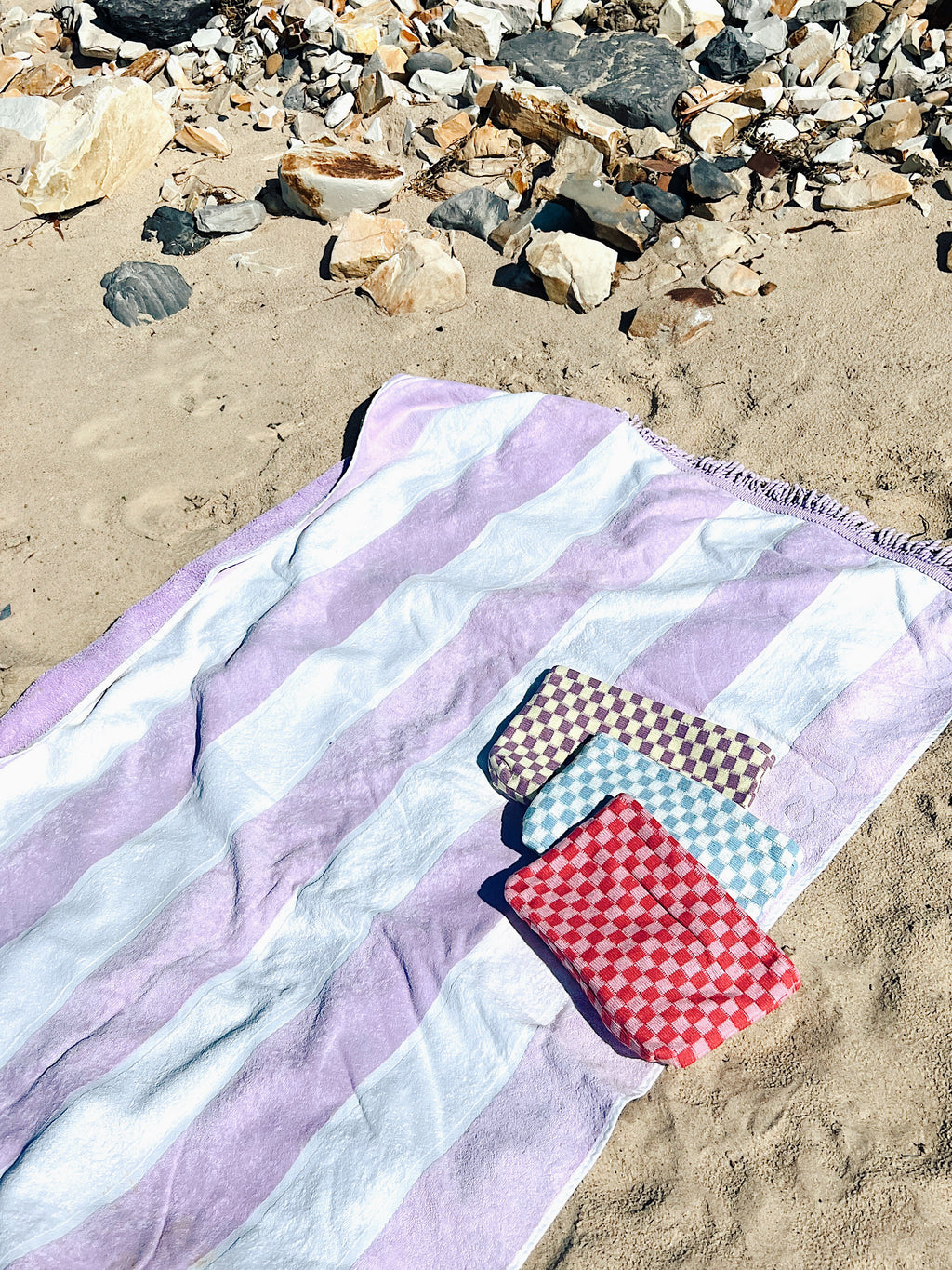 Checkered Beach Pouch