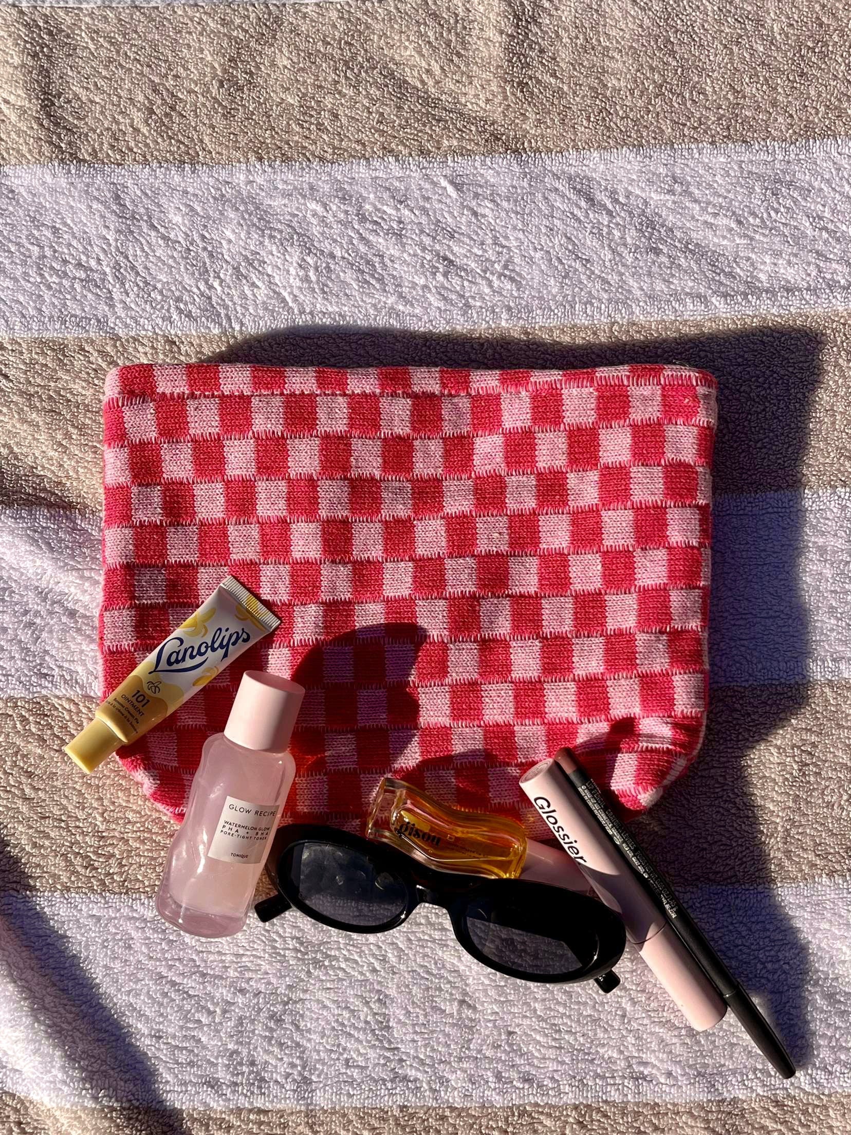 Checkered Beach Pouch